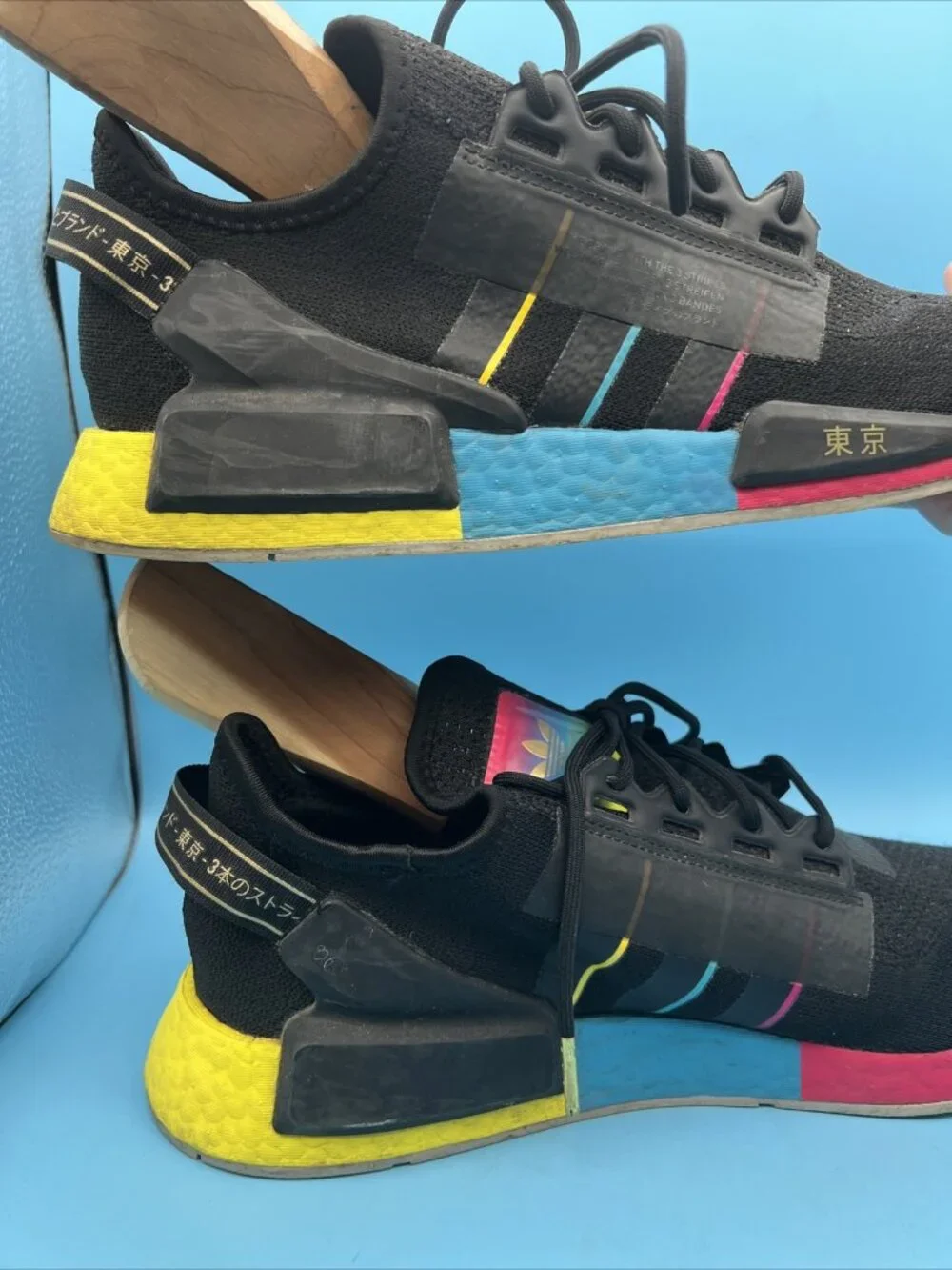 adidas FY1251 Mens Nmd_R1 V2 Sneakers Shoes - Size 10.5M TOKYO NIGHTS